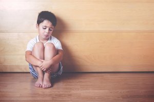 Емоційна депривація дітей: 6 ознак