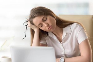 5 лікарських трав для запобігання хронічній втомі