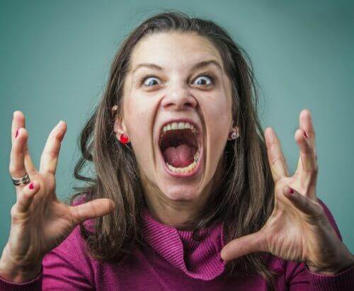 чому люди зривають злість на дітях