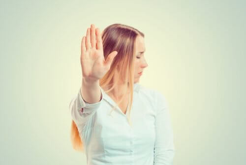 токсичні слова і самооцінка