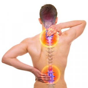 Три заняття, які допоможуть зменшити біль спини