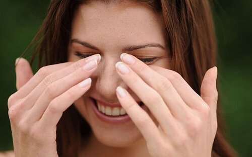 як правильно плакати