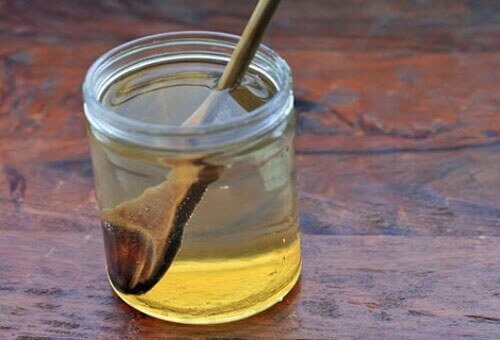 вода з медом для загоєння виразки шлунка