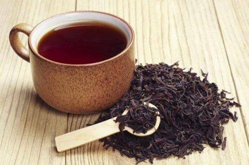 чорний чай для лікування абсцесу