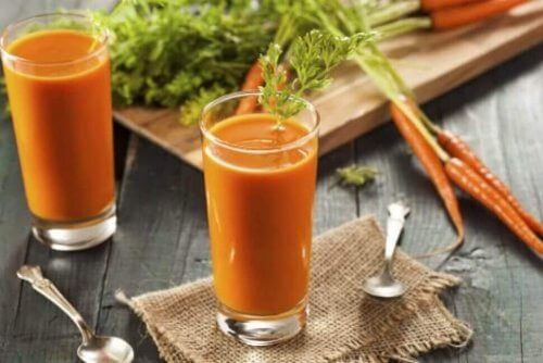 овочеві соки з морквою