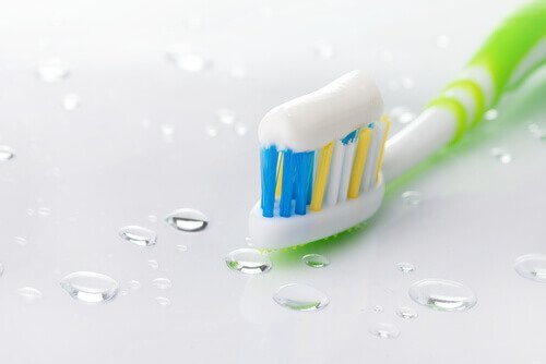зубна паста