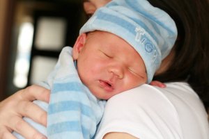 Жовтяниця у немовлят: симптоми та лікування