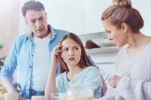Як розпізнати брехню підлітка