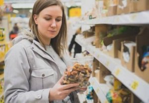 Як зрозуміти зміст етикеток харчових продуктів?
