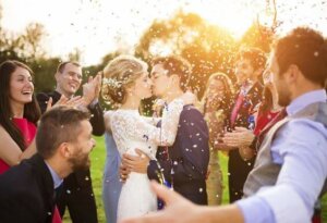 Що мають робити свідки на весіллі?