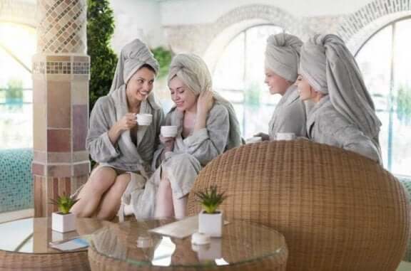 свідки на весіллі влаштовують вечірку