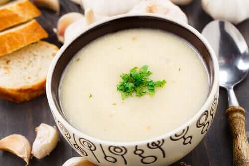 рецепт часникового супу