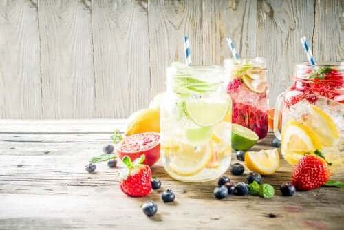Що потрібно знати про напої зі смаком фруктів
